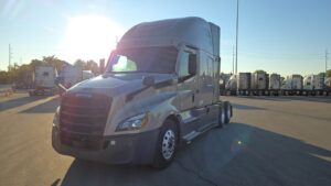 2024 Freightliner Cascadia – 72″ Raised Roof Double Bunk Sleeper, Detroit, Automatic, Optimized Idle